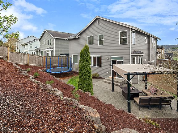 3rd image of 16104 2nd Ave NE