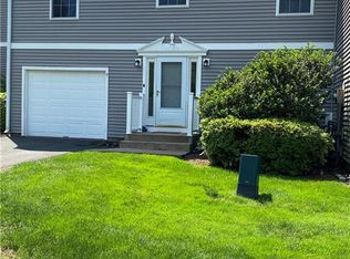 7 Aspen Ct #7, Bloomfield, CT 06002