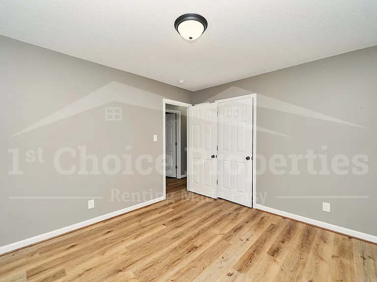 18 Polaris Cir — Photo 18
