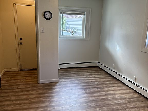 4th image of 962 Gilmore St #H