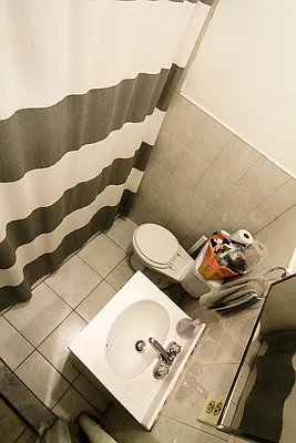 Rented by Coda Real Estate NYC | media 28