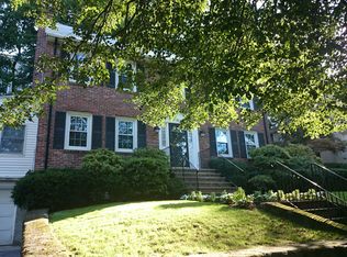 35 Wallis Rd, Brookline, MA 02467