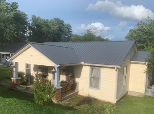720 Short Mountain St, Smithville, TN 37166