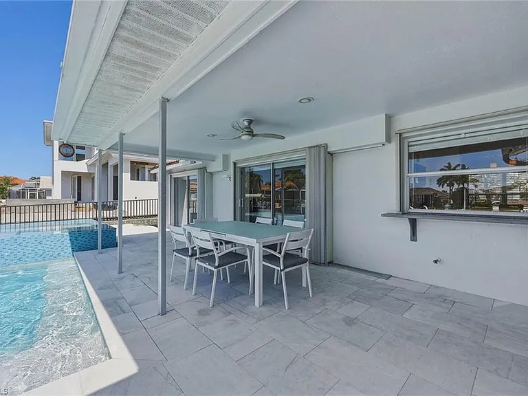 799 Caribbean Ct — Photo 36