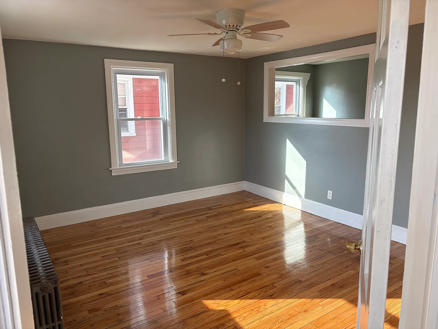 4 bed, 1800 sqft, $2,850 — Photo 2