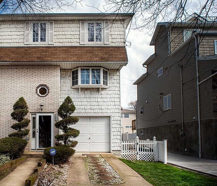 1st image of 321 Dongan Hills Ave