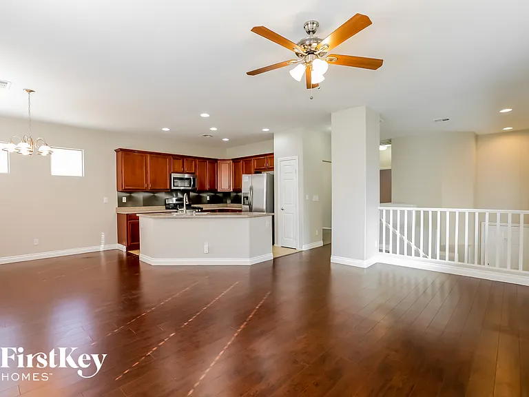 6339 Hamilton Grove Ave — Photo 4