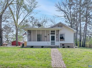 200 Hurricane Rd, New Market, AL 35761