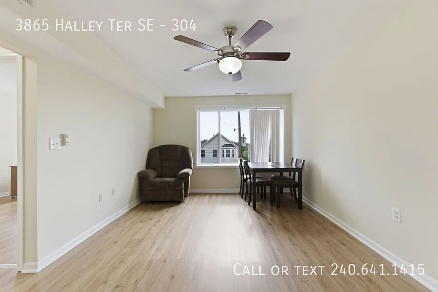 Building Photo - 3865 Halley Ter SE #304