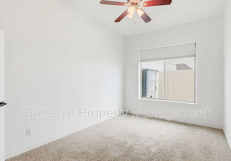 1527 E Villa Maria Dr — Photo 52