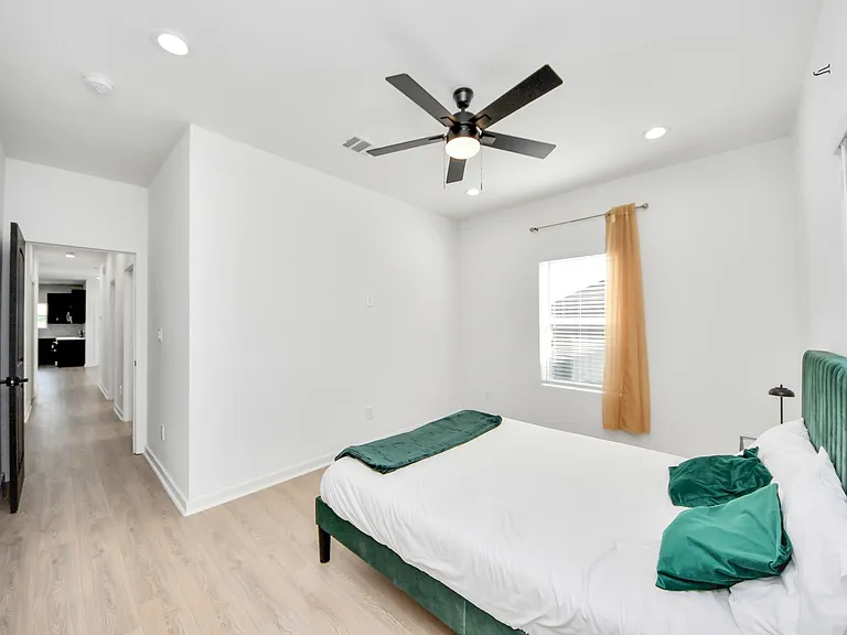 9732 Tuffly St #B — Photo 26
