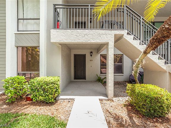 2nd image of 1227 Commonwealth Cir #G-103