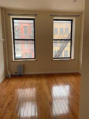 5th image of 86 Madison St #1B