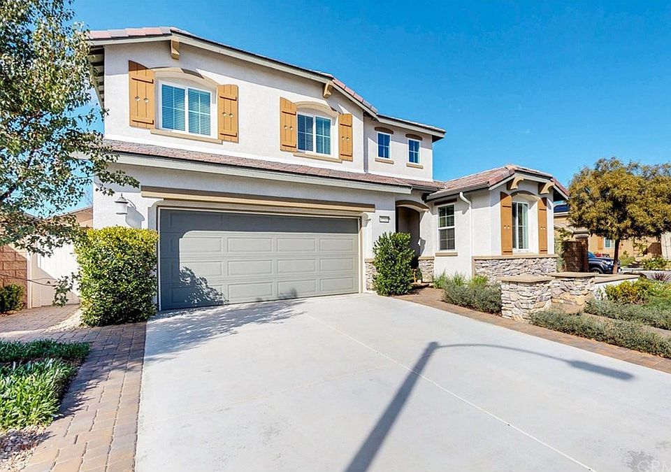 1st image of 37519 Coffeeberry Ct