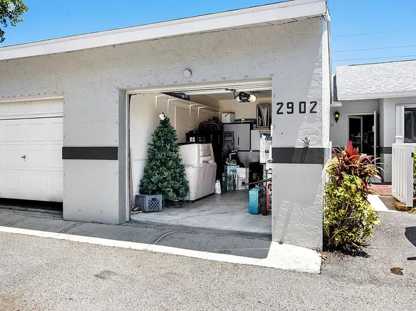 2641 Gately Dr APT 2902, West Palm Beach, FL 33415