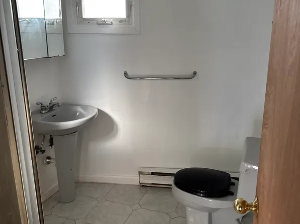 99-20 Albert Road image 7 of 7