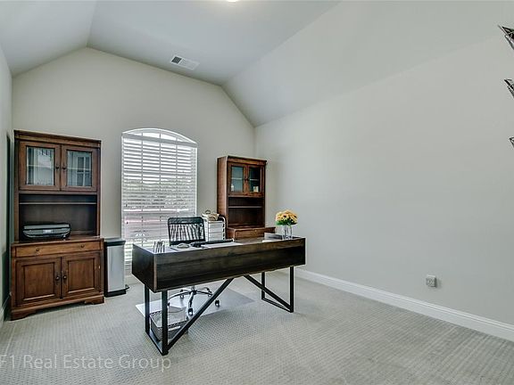 3rd image of 5204 Watters Branch Dr