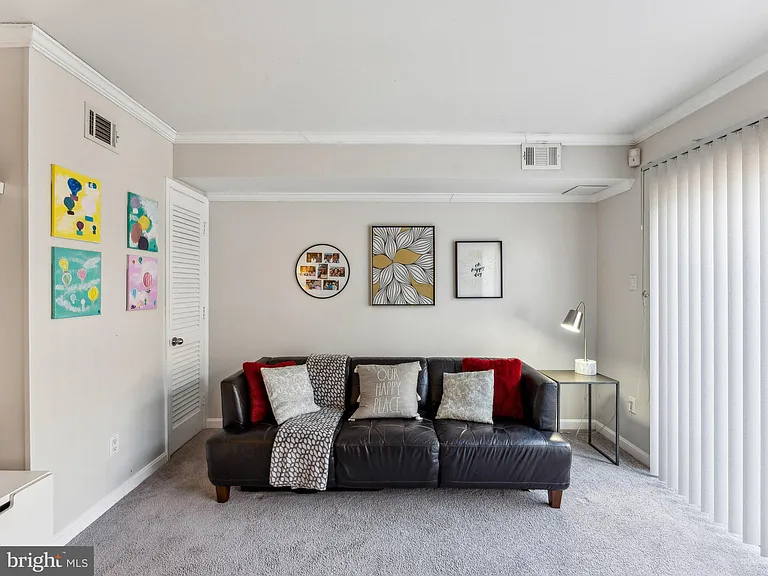 5805 Torington Dr #843 — Photo 20