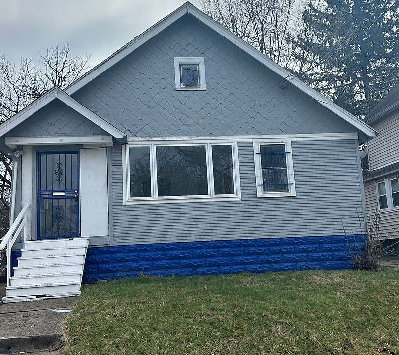 1st image of 3609 E 103rd St