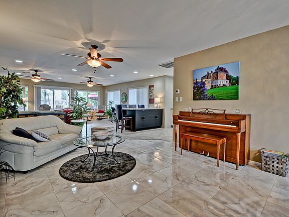 5th image of 12812 N Lake Dr