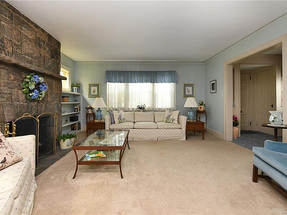 3rd image of 55 Storey Ln