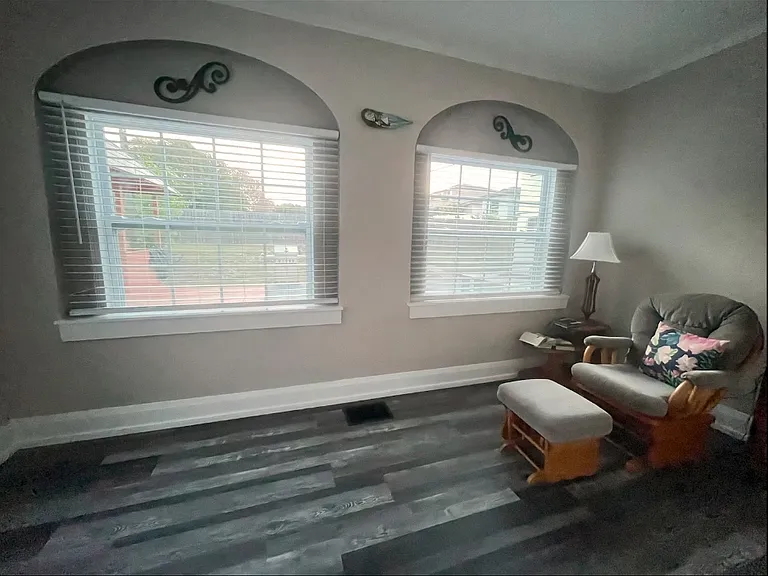 1515 Lake Eva Cir — Photo 18