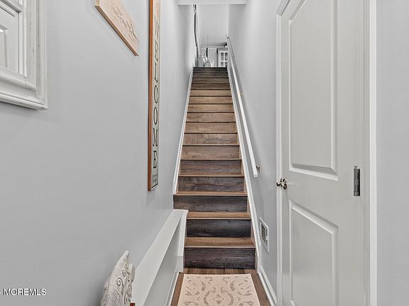 3rd image of 125 Kearney Avenue #5