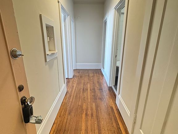 3rd image of 2340 Union St APT 3