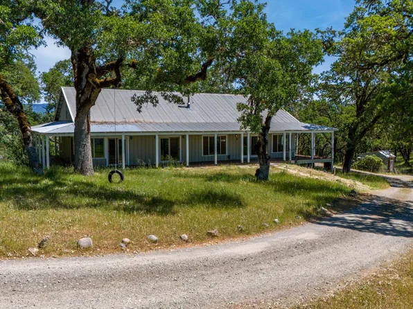 7580 Black Bart Trail, Redwood Valley, CA 95470