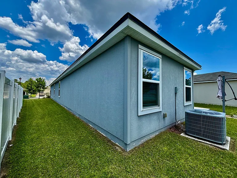 2427 Falling Star Ln — Photo 4