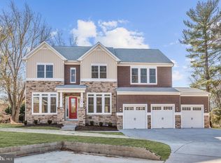 122 Saylor Dr, Westminster, MD 21157