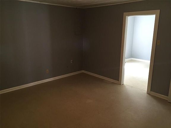 5th image of 1413 Grein Ave