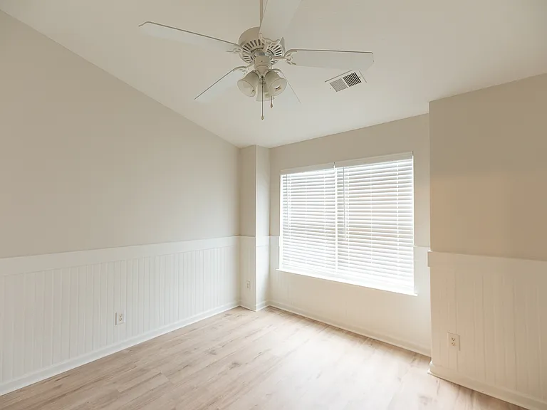 306 Snowy Owl Ct — Photo 13