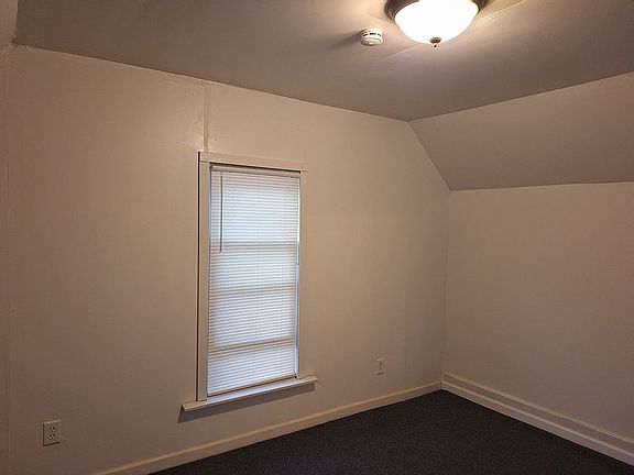 3rd image of 306 Lincoln Ave NW