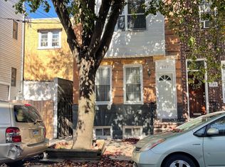 347 McKean St, Philadelphia, PA 19148