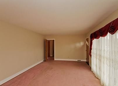 4th image of 6701 Dwightware Blvd