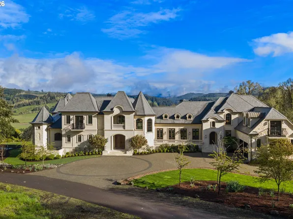 35500 SW Silverado Dr, Willamina, OR 97396