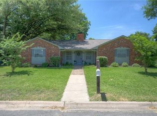 2309 Bowling Green St, Denton, TX 76201