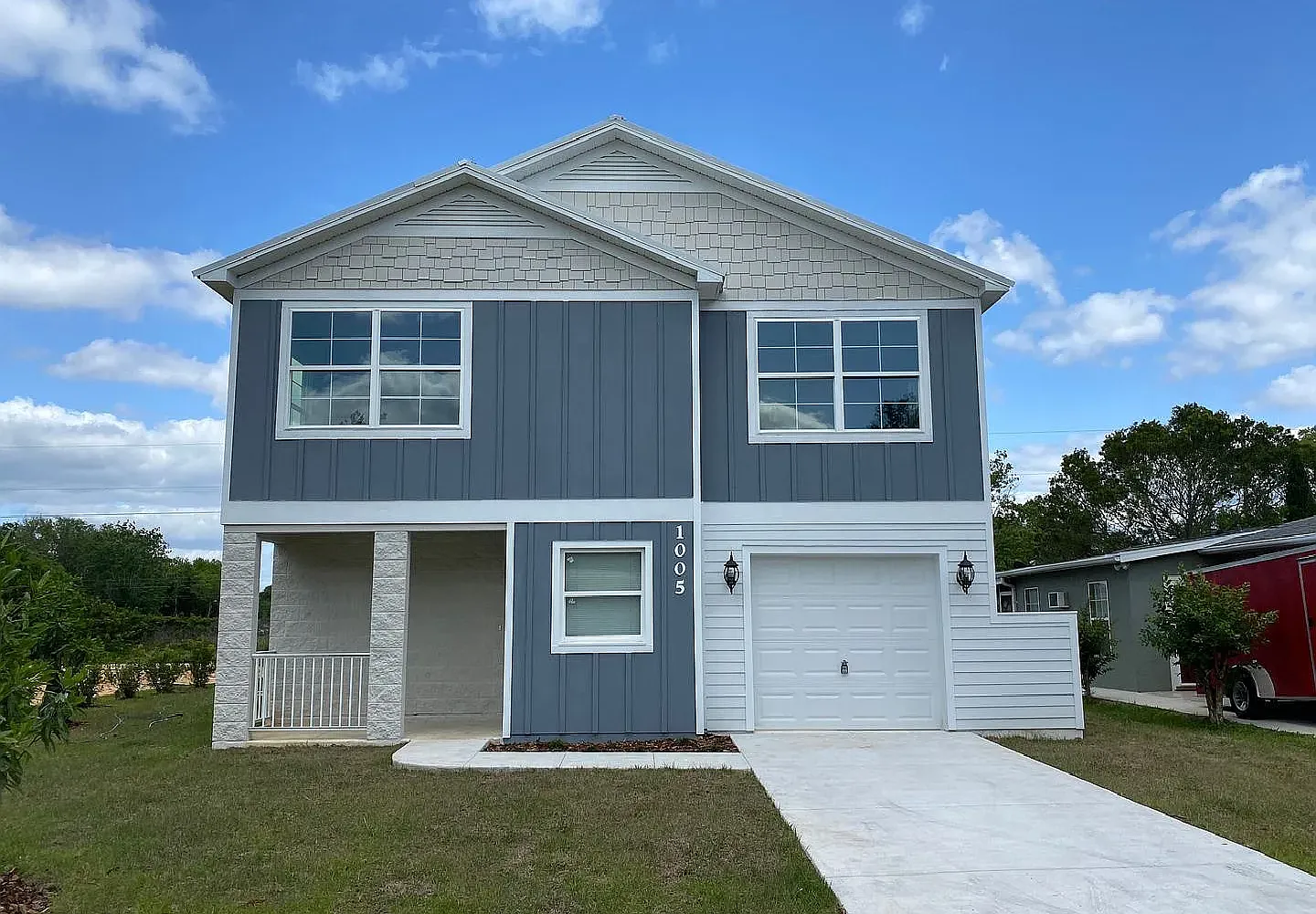3 bed, 2.5 bath, 1500 sqft, $2,000 — Photo 1