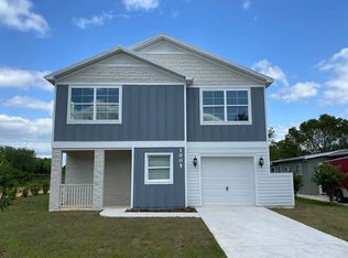 1005 N Rockingham Ave, Tavares, FL 32778
