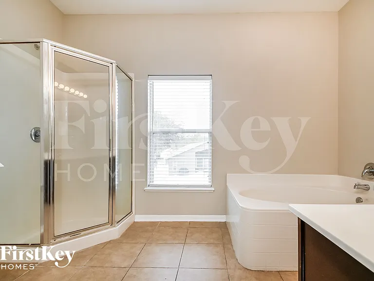 12734 Kings Lake Dr — Photo 10