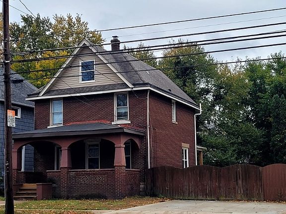 2nd image of 1123 E 28th St