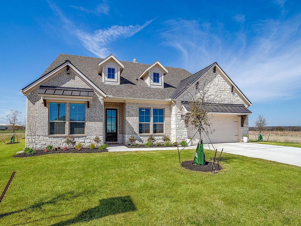 1st image of 445 Guadalupe Ln