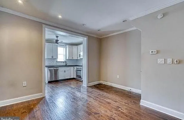 1 bed, 1064 sqft, $2,450 — Photo 3