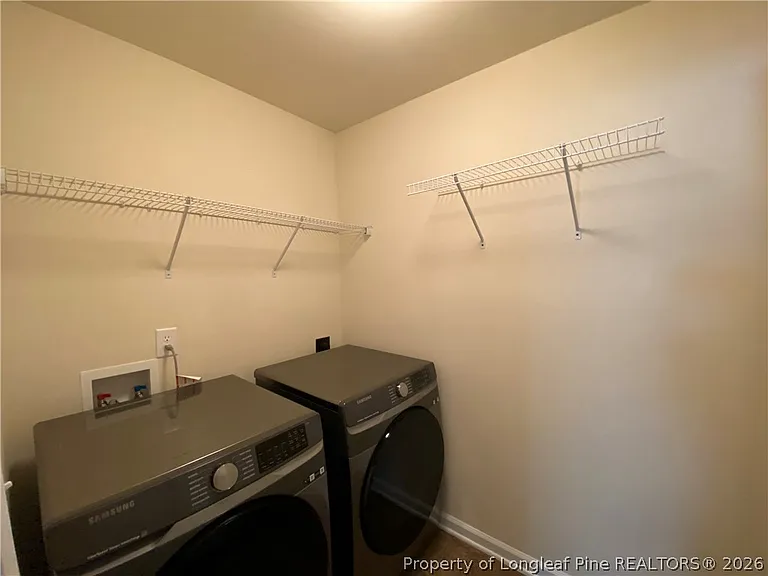 233 Palace Green Ln — Photo 13