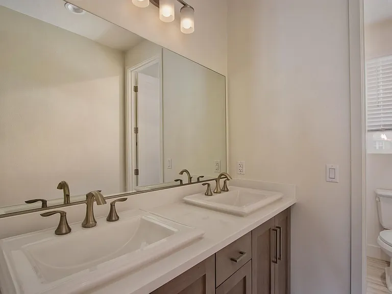 368 Ventasso Way — Photo 20