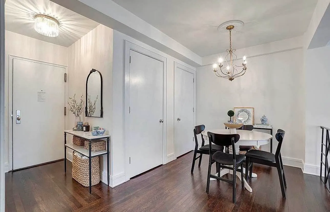 170 East 77th Street — Photo 4