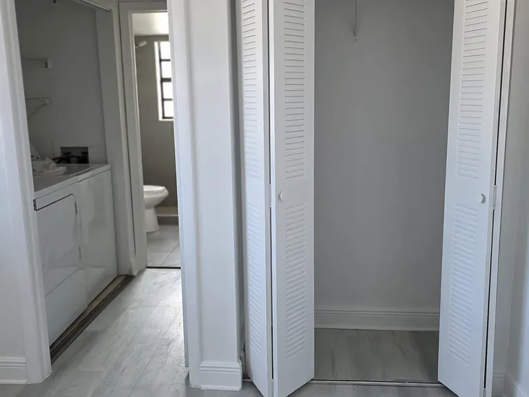 18200 Mediterranean Blvd #2205 — Photo 17