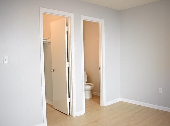 5th image of 1251 Sumner Ave APT C4