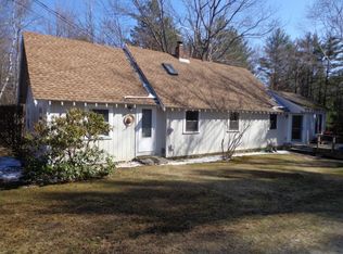 91 Mountain View Rd, Deerfield, NH 03037